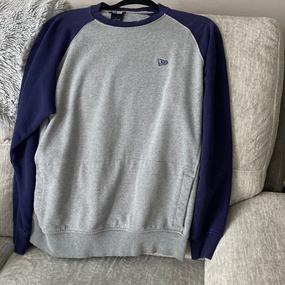 New era size L hoodie